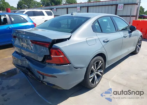 2024 Volvo S60 B5 Core Dark Theme из США, поврежденный, VIN 7JRL12FK0RG320259